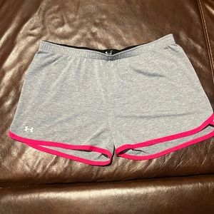 Under armor shorts size L